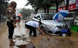 [Ảnh] Mưa lớn ‘nghìn năm có một’ gây lụt lội kinh hoàng ở tỉnh Hà Nam, Trung Quốc