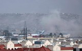 [Ảnh] Tổng thống Mỹ tuyên bố ‘không tha thứ’ cho IS sau vụ đánh bom đẫm máu ở Kabul