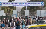 [Ảnh] Chiếm được sân bay Kabul, Taliban làm sao vận hành trở lại?