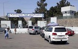 [Ảnh] Chiếm được sân bay Kabul, Taliban làm sao vận hành trở lại?
