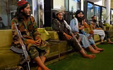[Ảnh] Bên trong dinh thự của cựu lãnh đạo Afghanistan hiện là nhà của 150 tay súng Taliban