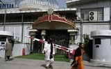 [Ảnh] Bên trong dinh thự của cựu lãnh đạo Afghanistan hiện là nhà của 150 tay súng Taliban