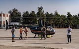  [Ảnh] Quân đội Lebanon ‘bán tour’ tham quan bằng trực thăng để tăng nguồn thu