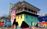 [Ảnh] Càng cấm, Trung Quốc càng có những tòa nhà xấu kỳ quặc