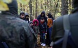 Căng thẳng biên giới, Ba Lan tăng gấp đôi binh sĩ triển khai giáp Belarus