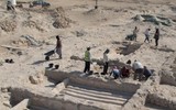 Kỳ bí những bức tranh khắc trên đá ở sa mạc Qatar