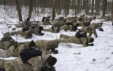 Hàng nghìn thanh niên Ukraine gia nhập lực lượng dự bị và ráo riết luyện tập