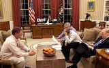 Bộ ảnh chưa từng công bố về hậu trường Nhà Trắng trong ngày tiêu diệt Osama bin Laden