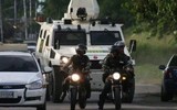 Hình ảnh mới nhất vụ Venezuela trấn áp băng đảng biến nhà tù thành tụ điểm ăn chơi
