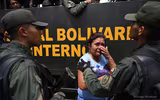 Hình ảnh mới nhất vụ Venezuela trấn áp băng đảng biến nhà tù thành tụ điểm ăn chơi