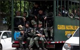 Hình ảnh mới nhất vụ Venezuela trấn áp băng đảng biến nhà tù thành tụ điểm ăn chơi