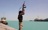 Lý do hải quân Mỹ cảnh giác trước kho vũ khí của phiến quân Houthi 