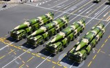 Trung Quốc chế tạo mô hình tàu chiến Mỹ trên sa mạc để làm gì?