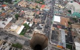 Những hố ‘tử thần’ đột ngột xuất hiện, ‘nuốt chửng’ nhà cửa và phương tiện