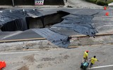 Những hố ‘tử thần’ đột ngột xuất hiện, ‘nuốt chửng’ nhà cửa và phương tiện