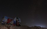 [ẢNH] Người dân Syria ngồi ngắm dải ngân hà trong khoảnh khắc bình yên hiếm hoi 