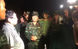 Thủ tướng Phạm Minh Chính và lãnh đạo Thành phố Hà Nội thị sát trong đêm, động viên các vùng ngoại thành bị ngập sâu trong nước