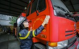 Chào mừng Ngày quốc tế phụ nữ 8-3: Những nụ cười tôi luyện từ lửa đỏ