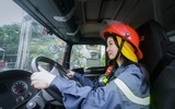 Chào mừng Ngày quốc tế phụ nữ 8-3: Những nụ cười tôi luyện từ lửa đỏ