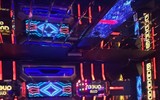 Cận cảnh ‘thánh địa’ thổi, hít ‘bóng cười” giữa Hà Nội