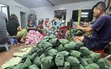 Đi qua mùa sen Hồ Tây - ướp trà sen kiểu Hà Nội xưa 