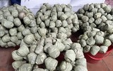 Đi qua mùa sen Hồ Tây - ướp trà sen kiểu Hà Nội xưa 