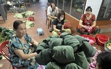Đi qua mùa sen Hồ Tây - ướp trà sen kiểu Hà Nội xưa 