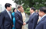 Chủ tịch nước Lương Cường hội đàm với Tổng thống Pháp Emmanuel Macron