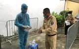 [Ảnh]: Hơn 1.000 cán bộ Công an Hà Nội lấy mẫu PCR xét nghiệm Covid