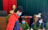 Công an quận Đống Đa đến tận khu dân cư cấp căn cước gắn chíp cho công dân