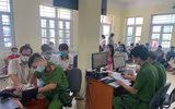 [Ảnh] Tiếp nhận xử lý gần 8.000 hồ sơ cấp căn cước công dân gắn chíp trong đợt nghỉ lễ