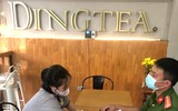 [Ảnh] Công an quận Đống Đa tuyên truyền, vận động nhân dân thực hiện Công điện 14