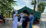 [Ảnh] Lực lượng chức năng siết chặt phòng chống dịch Covid-19 tại các cửa ngõ của Thủ đô