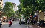 [Ảnh] Công an quận Đống Đa tăng cường xử lý các trường hợp ra khỏi nhà không cần thiết