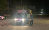 [Ảnh] 'Sắc nắng' trắng đêm bám chốt, ngăn Covid-19 xâm nhập