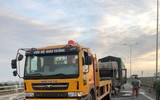 Cận cảnh hiện trường vụ cháy xe container trên cầu Thanh Trì