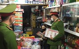 Công an quận Đống Đa nhắc nhở người dân phòng ngừa cháy, nổ trong những ngày Tết Nguyên đán