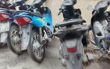 Cận cảnh hơn 40 thanh, thiếu niên 'đầu trần' đi xe không biển bị Cảnh sát 141 hóa trang phát hiện, xử lý