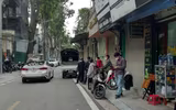 Cận cảnh hơn 40 thanh, thiếu niên 'đầu trần' đi xe không biển bị Cảnh sát 141 hóa trang phát hiện, xử lý