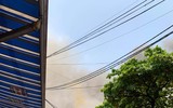 Hiện trường vụ cứu 4 người già, trẻ nhỏ thoát khỏi đám cháy