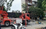 Cận cảnh hiện trường vụ nổ khí gas tại phố Yên Phụ khiến nhiều người bị thương