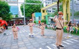 Một ngày trải nghiệm làm Cảnh sát giao thông của học sinh mầm non Thanh Xuân Trung