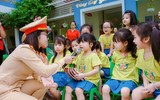 Một ngày trải nghiệm làm Cảnh sát giao thông của học sinh mầm non Thanh Xuân Trung