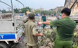 Hà Nội: Lực lượng Bảo vệ an ninh trật tự ở cơ sở sát cánh cùng nhân dân vượt qua khó khăn trong bão lũ