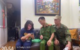 'Đi từng ngõ, gõ từng nhà' hướng dẫn người dân góp ý sửa đổi Hiến pháp 