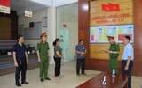 Những hình ảnh bên trong cơ sở sản xuất giá đỗ bằng hóa chất độc hại