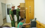 Những hình ảnh bên trong cơ sở sản xuất giá đỗ bằng hóa chất độc hại