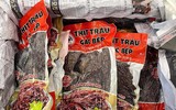 Cận cảnh kho xưởng “hô biến” hàng nghìn tấn thịt trâu Ấn Độ thành thịt trâu gác bếp Hà Giang