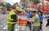 Phường Ô Chợ Dừa bố trí hàng trăm chỗ ngồi ưu tiên cho Cựu chiến binh và người có công xem Tổng duyệt A80
