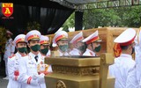 Tiễn đưa nguyên Tổng bí thư Lê Khả Phiêu về nơi an nghỉ cuối cùng